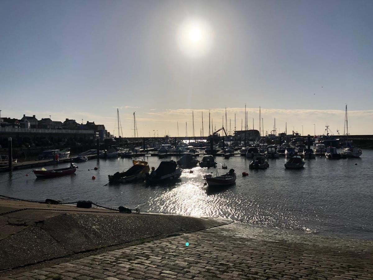 Salt On The Harbour Bed and Breakfast Bridlington Buitenkant foto