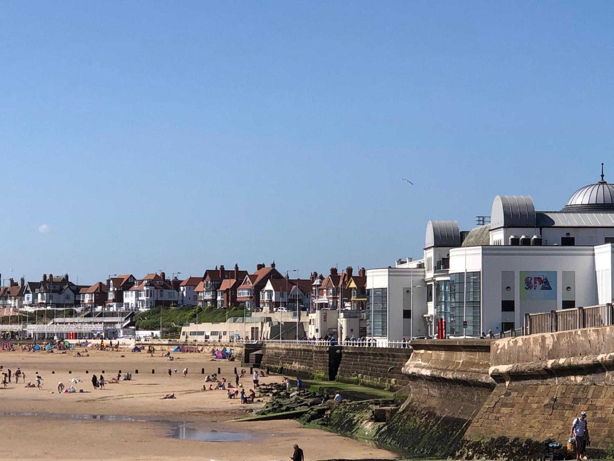 Salt On The Harbour Bed and Breakfast Bridlington Buitenkant foto