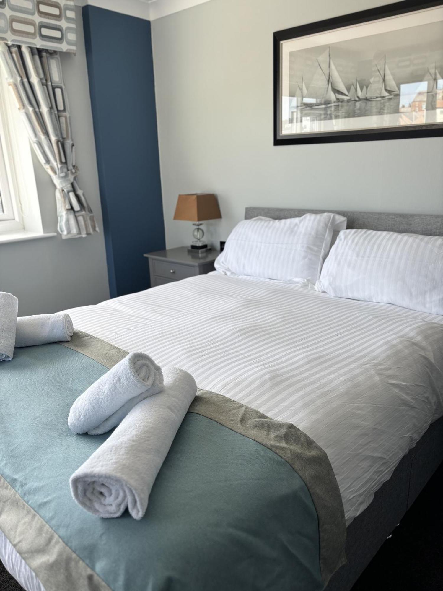 Salt On The Harbour Bed and Breakfast Bridlington Buitenkant foto