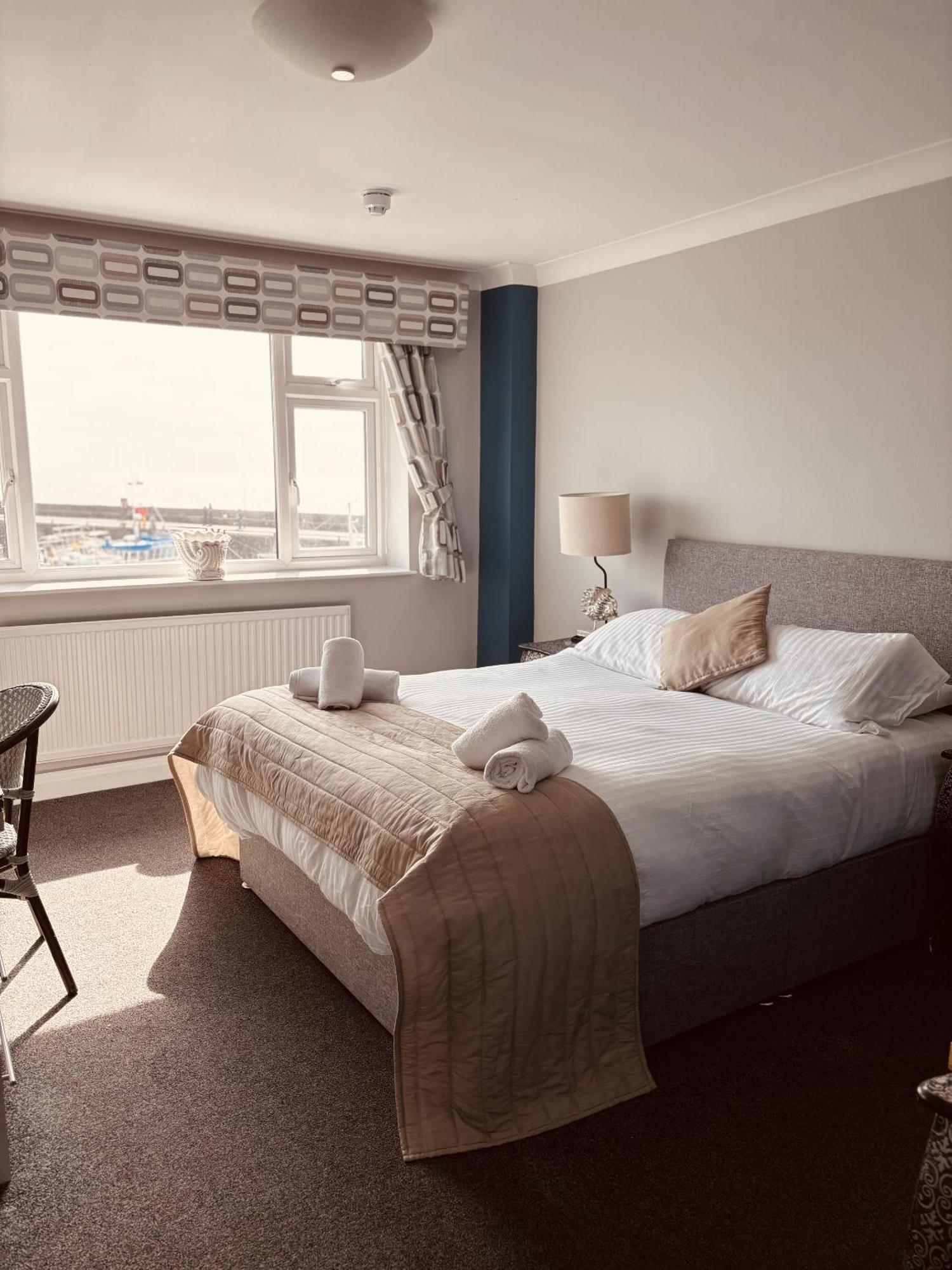 Salt On The Harbour Bed and Breakfast Bridlington Kamer foto